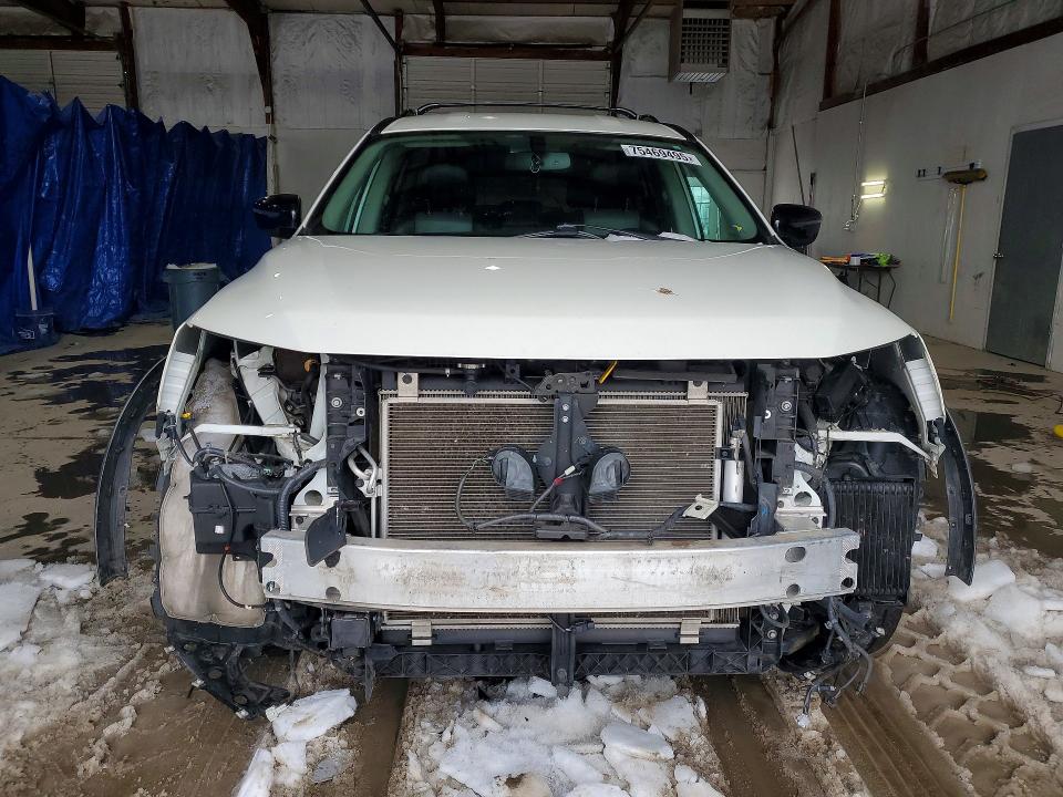 Photo 5 from auction – 2019 NISSAN PATHFINDER with VIN 5N1DR2MM4KC614417