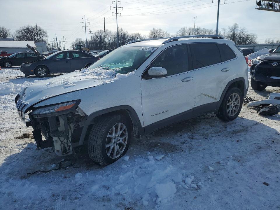 JEEP CHEROKEE 2015 with VIN 1C4PJLCB5FW663001 - Photo from auction