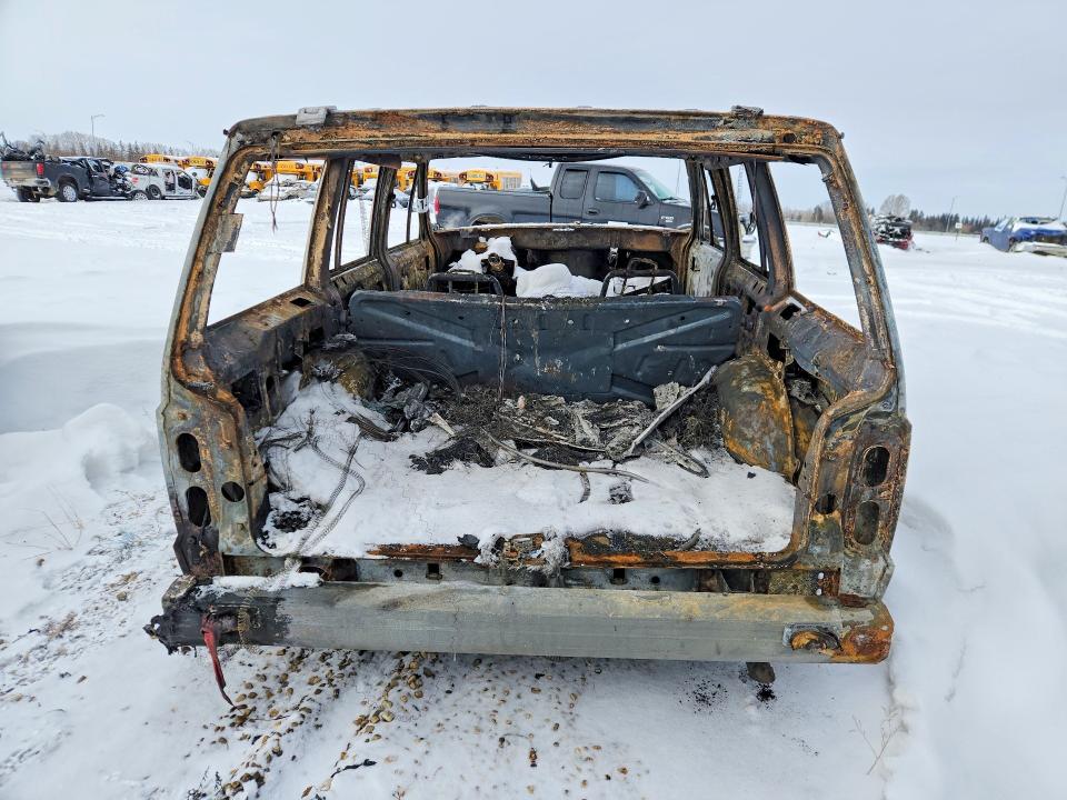 Photo 6 from auction – 1991 JEEP CHEROKEE with VIN 1J4FJ88S0ML607218