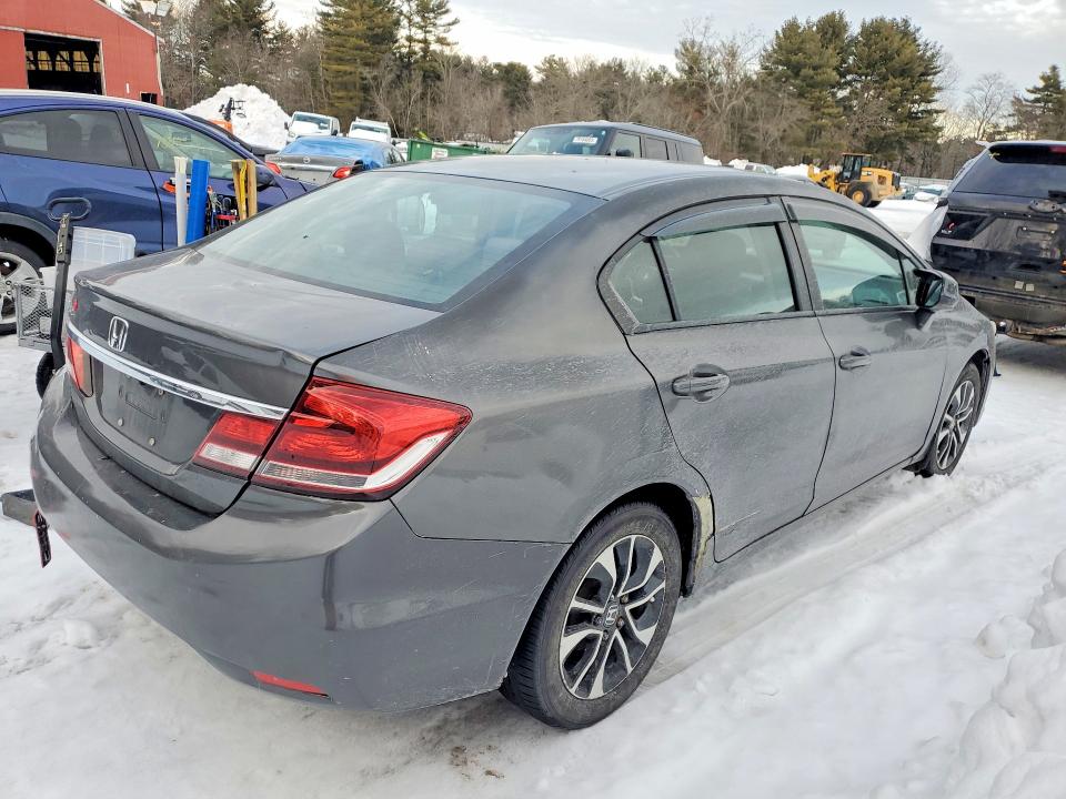 Photo 3 from auction – 2013 HONDA CIVIC with VIN 2HGFB2F56DH572244