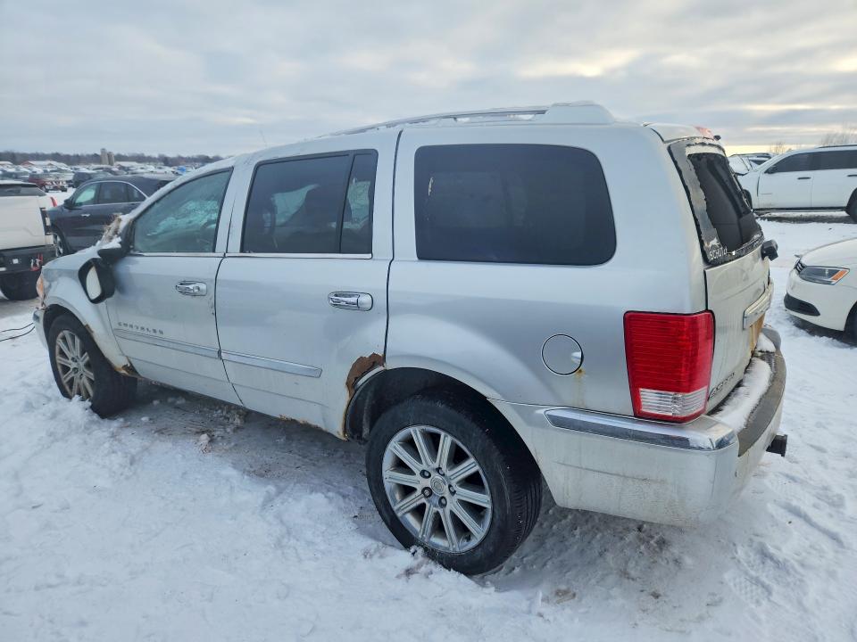 Photo 2 from auction – 2008 CHRYSLER ASPEN LIMI with VIN 1A8HW58258F132306