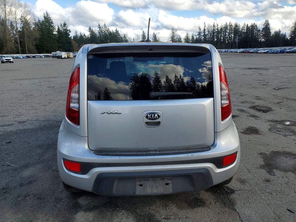 Photo 6 from auction – 2013 KIA SOUL with VIN KNDJT2A58D7539271