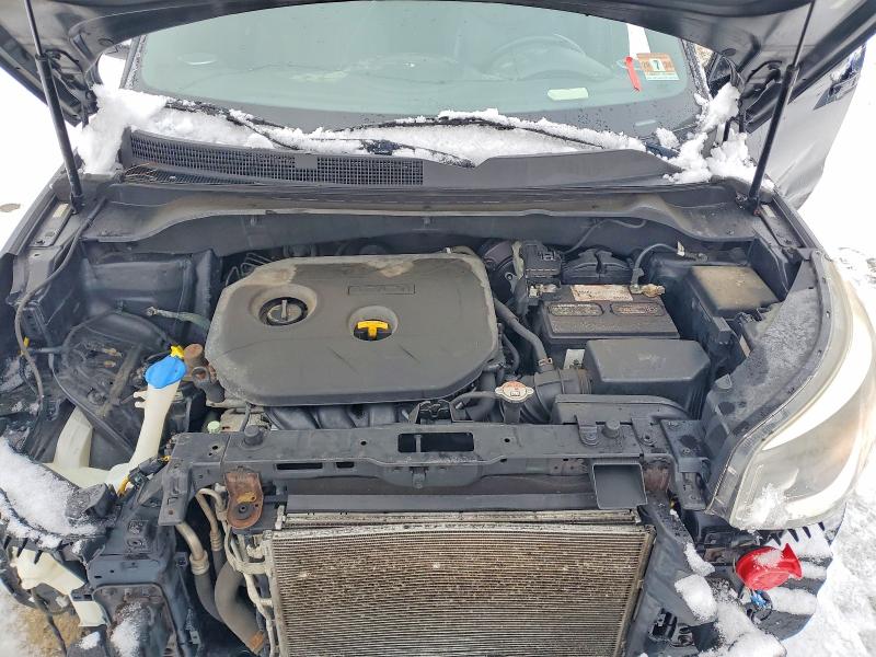 Photo 11 from auction – 2015 KIA SOUL with VIN KNDJP3A55F7223209
