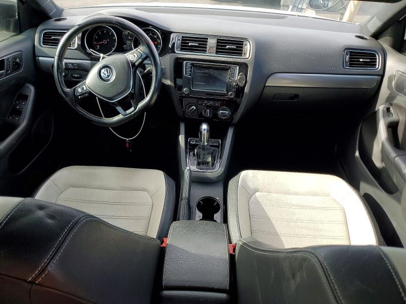 Photo 8 from auction – 2017 VOLKSWAGEN JETTA with VIN 3VWD17AJ4HM301813