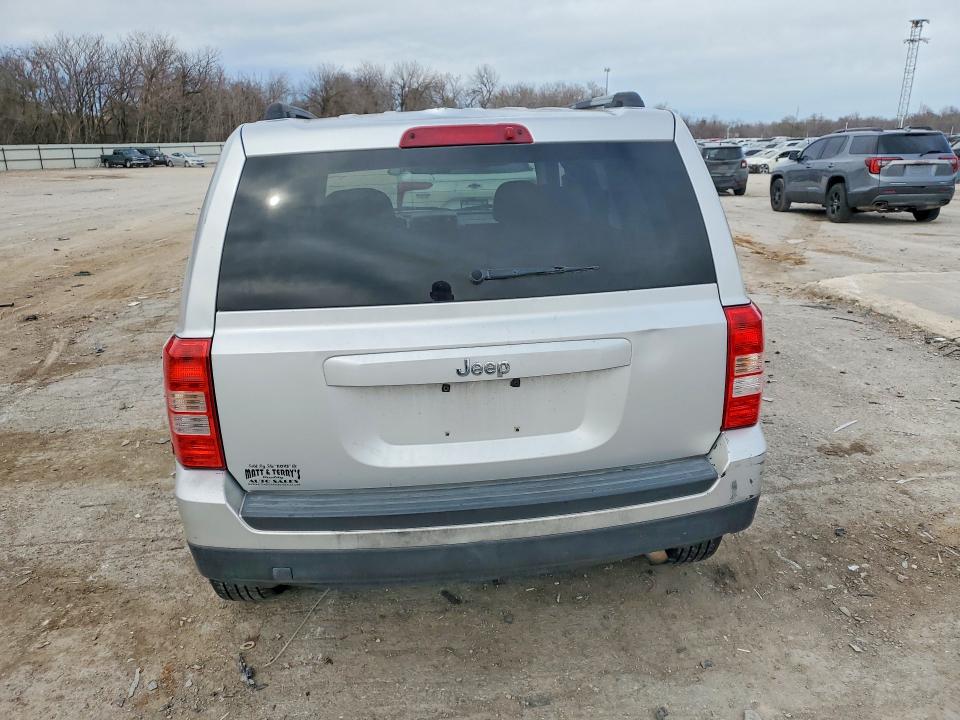 Photo 6 from auction – 2007 JEEP PATRIOT with VIN 1J8FT28W77D401143