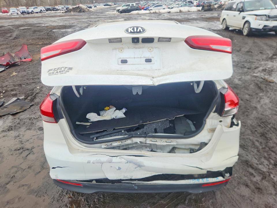 Photo 6 from auction – 2017 KIA FORTE with VIN 3KPFL4A78HE156715