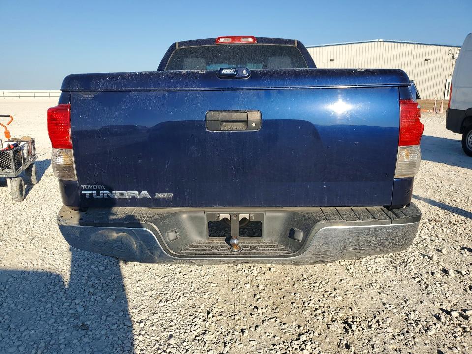 Photo 6 from auction – 2011 TOYOTA TUNDRA with VIN 5TFRU5F11BX025427