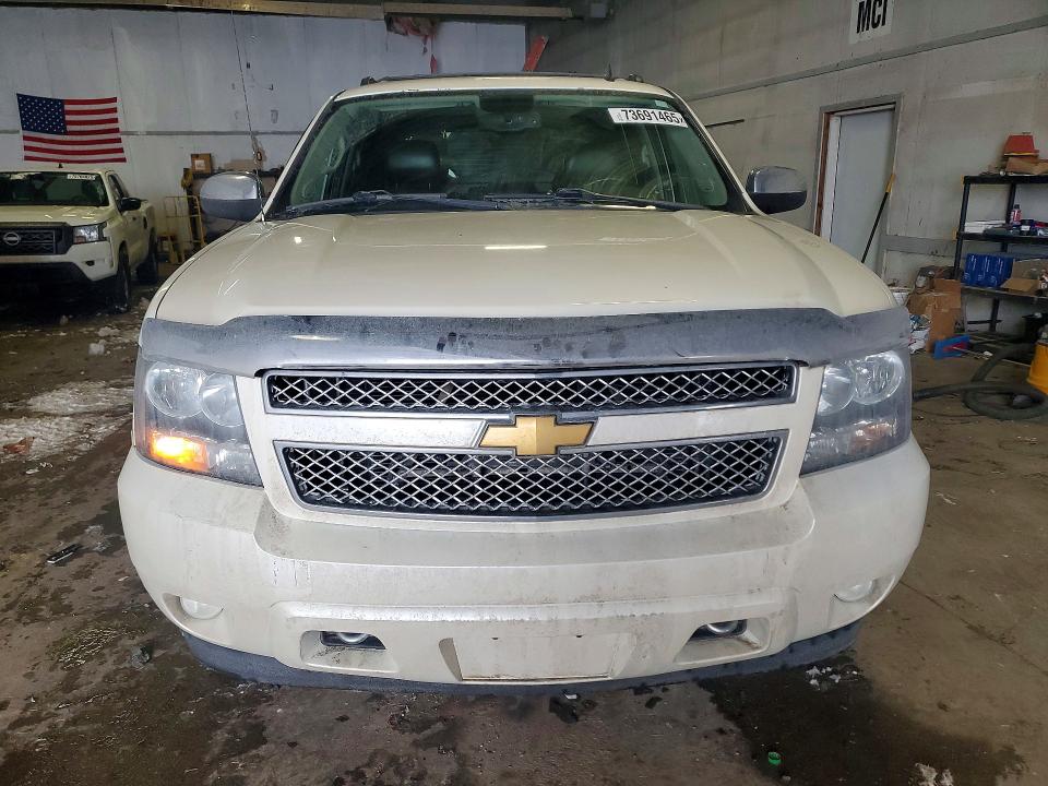 Photo 5 from auction – 2013 CHEVROLET AVALANCHE with VIN 3GNTKGE78DG265943