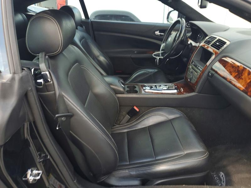 Photo 10 from auction – 2010 JAGUAR XKR with VIN SAJWA4DC0AMB34220