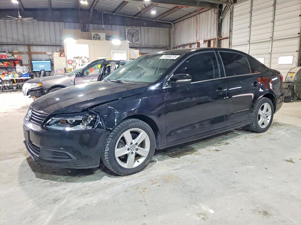 VOLKSWAGEN JETTA 2013 with VIN 3VWLL7AJ0DM387282 - Photo from auction