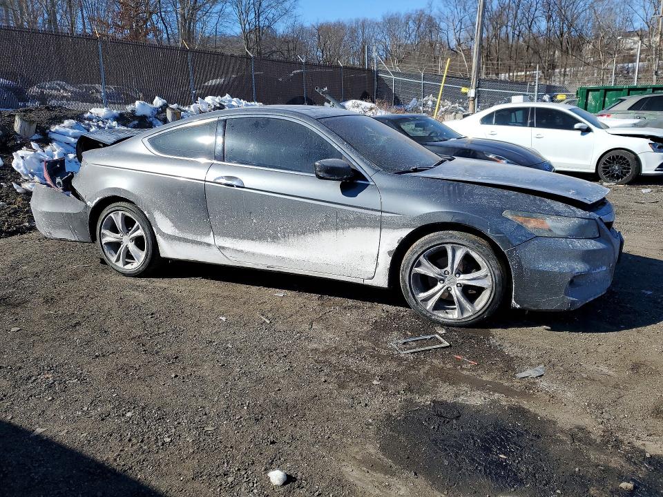 Photo 4 from auction – 2011 HONDA ACCORD with VIN 1HGCS2B87BA007967