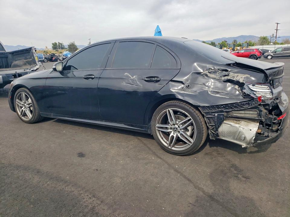 Photo 2 from auction – 2020 MERCEDES-BENZ E with VIN W1KZF8DB2LA843945