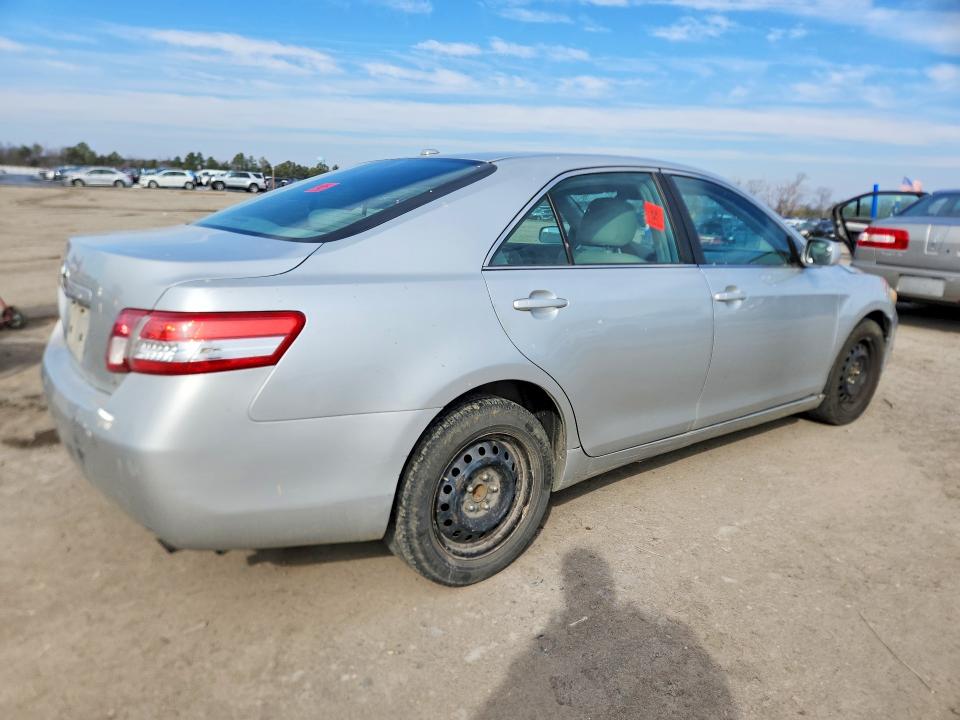 Photo 3 from auction – 2011 TOYOTA CAMRY BASE with VIN 4T1BF3EK0BU144299