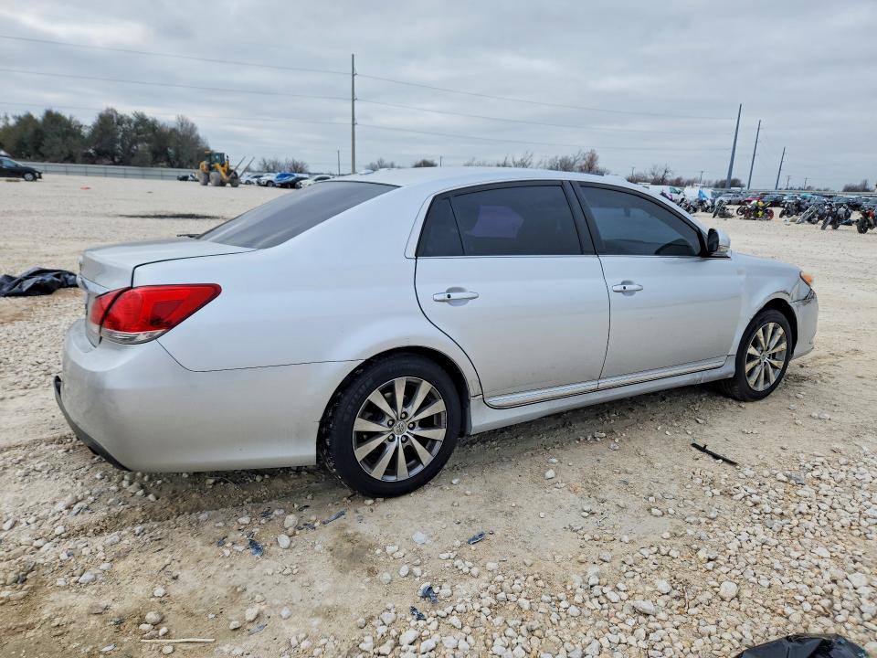 Фото 3 с аукциона – 2011 TOYOTA AVALON с VIN 4T1BK3DB5BU391833