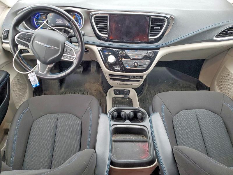 Photo 8 from auction – 2021 CHRYSLER PACIFICA with VIN 2C4RC1R73MR544184