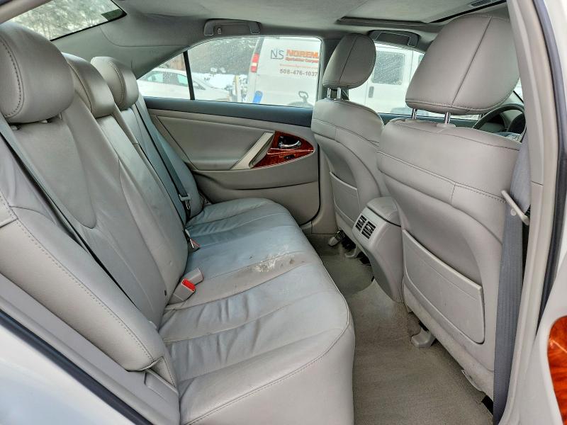 Photo 10 from auction – 2011 TOYOTA CAMRY with VIN 4T1BK3EK7BU615408