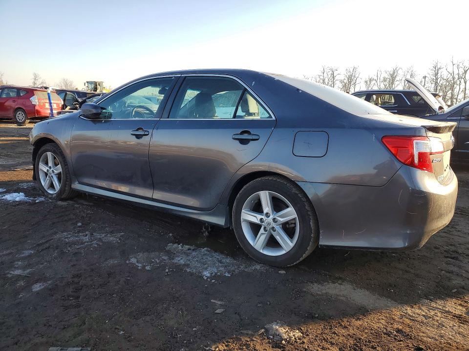 Фото 2 с аукциона – 2013 TOYOTA CAMRY с VIN 4T1BF1FK4DU280232