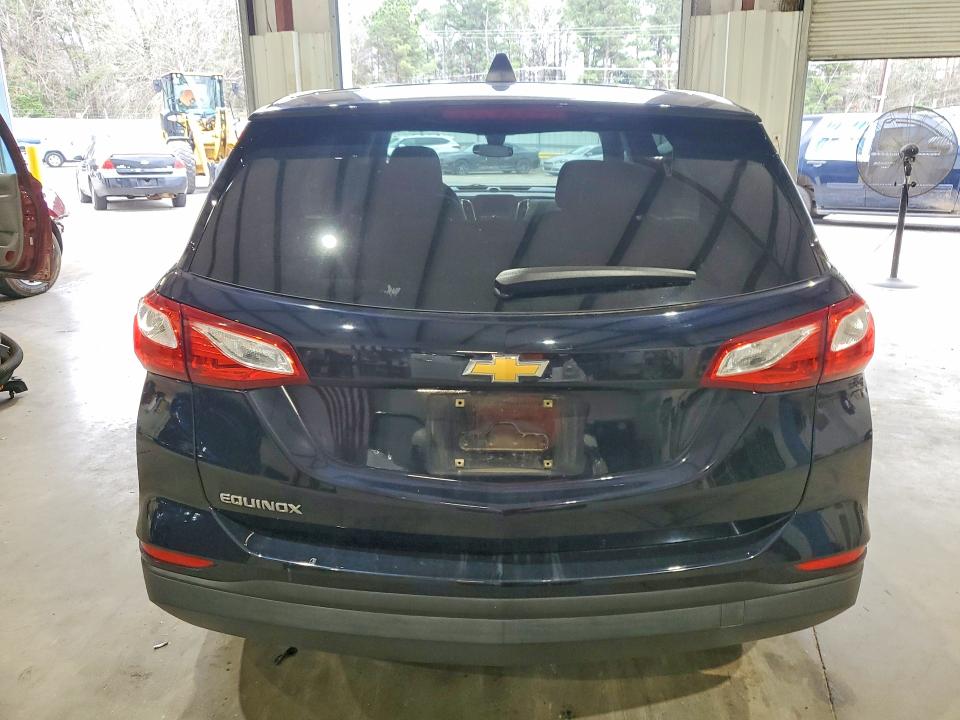 Photo 6 from auction – 2020 CHEVROLET EQUINOX with VIN 3GNAXHEV5LS603419