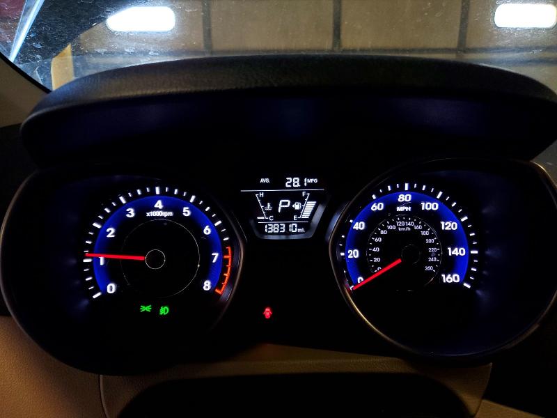 Photo 9 from auction – 2015 HYUNDAI ELANTRA with VIN 5NPDH4AE6FH586226