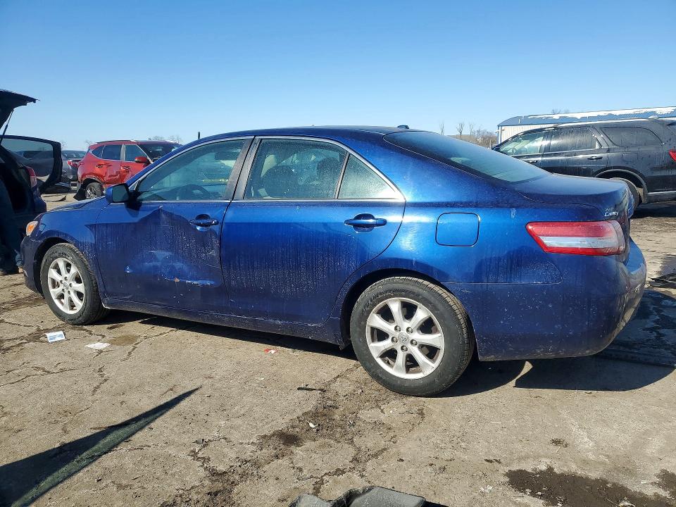 Photo 2 from auction – 2011 TOYOTA CAMRY BASE with VIN 4T1BF3EK7BU596279
