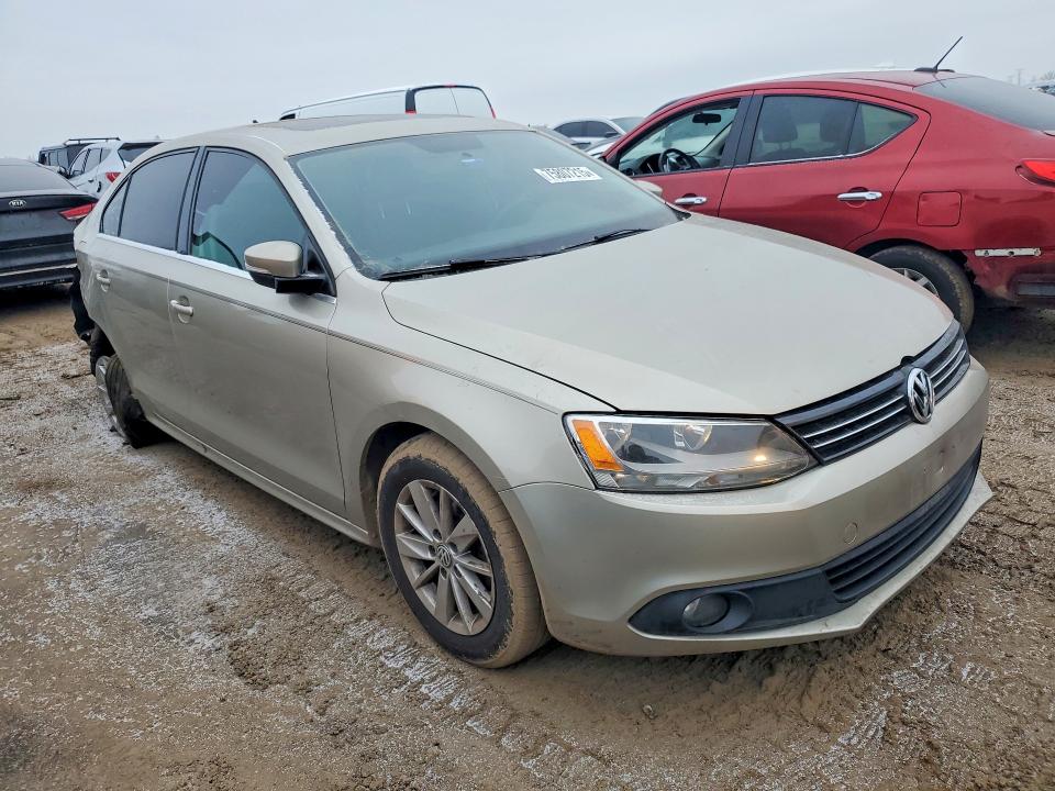 Photo 4 from auction – 2013 VOLKSWAGEN JETTA with VIN 3VWLX7AJ7DM235861