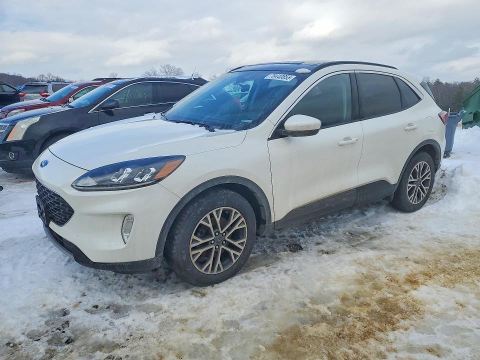 FORD ESCAPE 2020 with VIN 1FMCU9H68LUB27912 - Photo from auction
