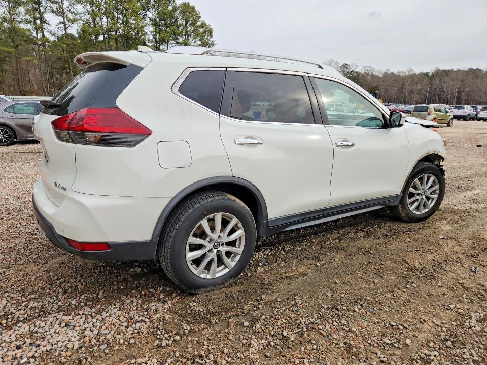 Photo 3 from auction – 2020 NISSAN ROGUE S with VIN KNMAT2MV3LP509816