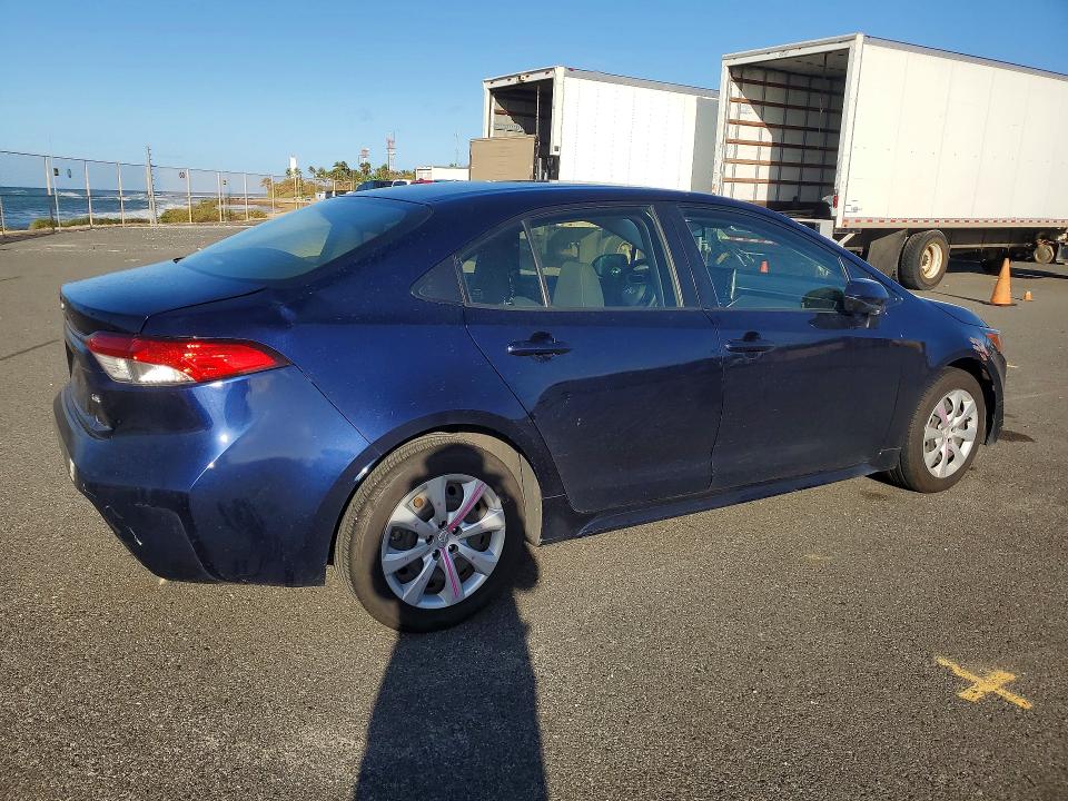 Photo 3 from auction – 2021 TOYOTA COROLLA with VIN JTDEPMAE2MJ135791