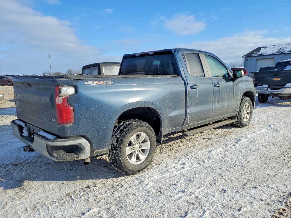 Photo 3 from auction – 2021 CHEVROLET SILVERADO with VIN 1GCRYDEK1MZ205653