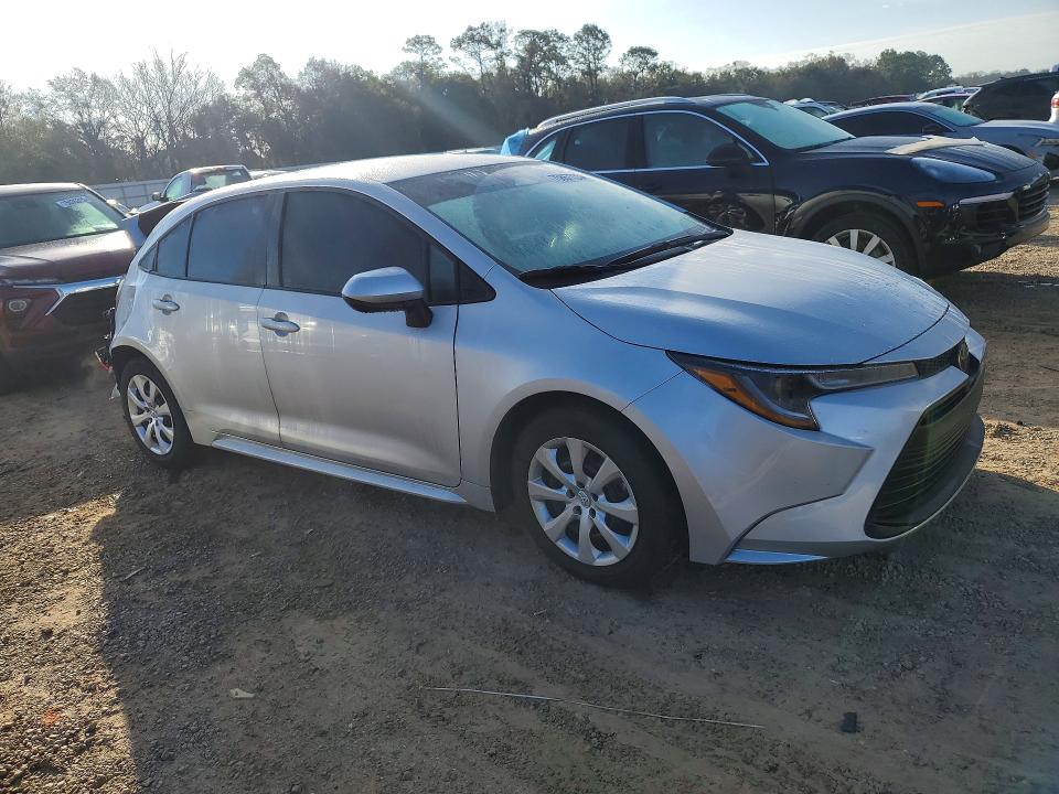 Photo 4 from auction – 2025 TOYOTA COROLLA with VIN 5YFB4MDE9SP339309