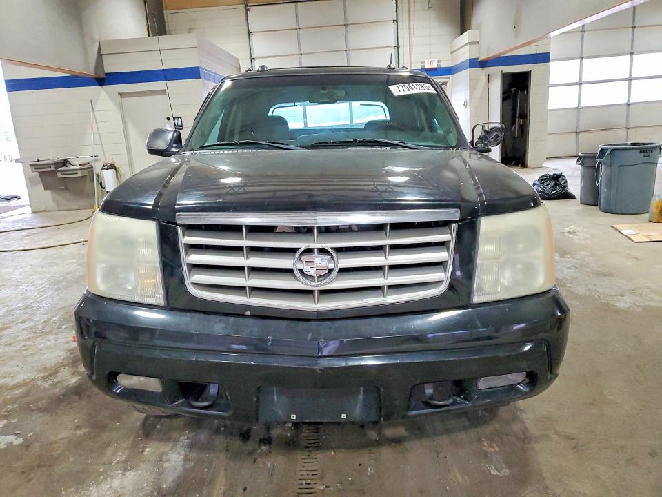 Photo 5 from auction – 2005 CADILLAC ESCALADE E with VIN 3GYEK62N15G121015