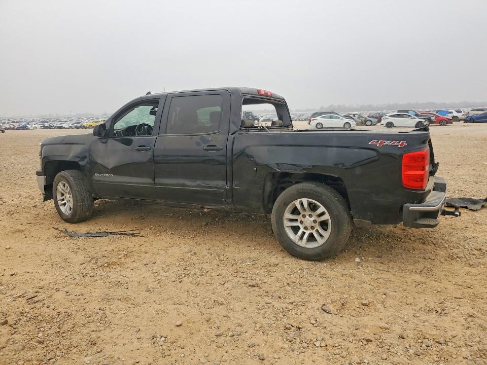 Photo 2 from auction – 2015 CHEVROLET SILVERADO with VIN 3GCUKREC2FG260178