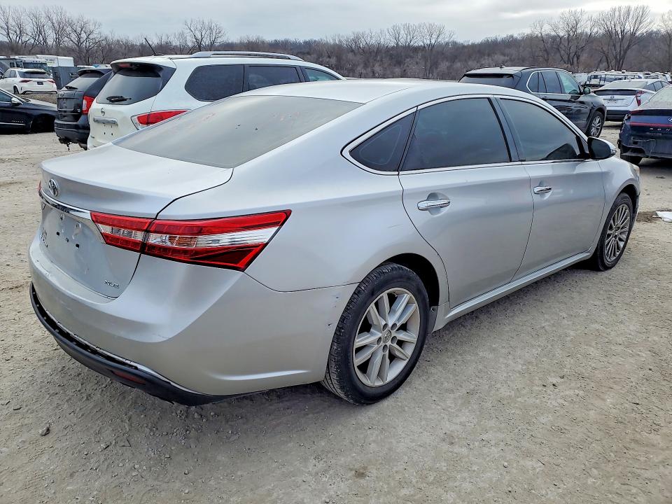 Photo 3 from auction – 2014 TOYOTA AVALON with VIN 4T1BK1EB2EU089648
