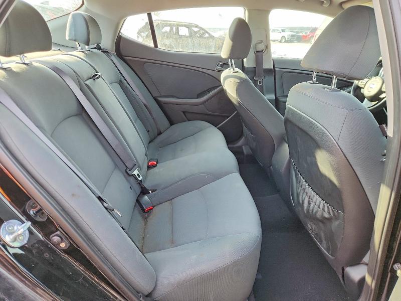 Photo 10 from auction – 2015 KIA OPTIMA with VIN KNAGM4A79F5658852