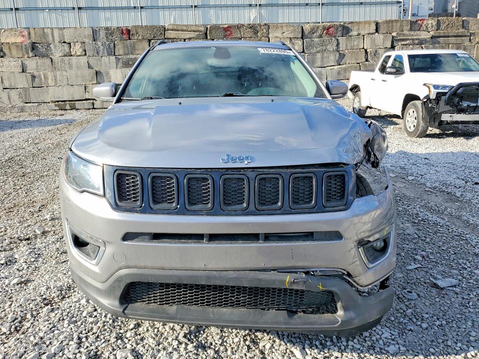 Photo 5 from auction – 2019 JEEP COMPASS with VIN 3C4NJDCB3KT620175