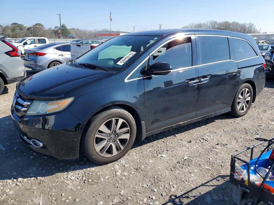 HONDA ODYSSEY 2016 with VIN 5FNRL5H92GB044608 - Photo from auction