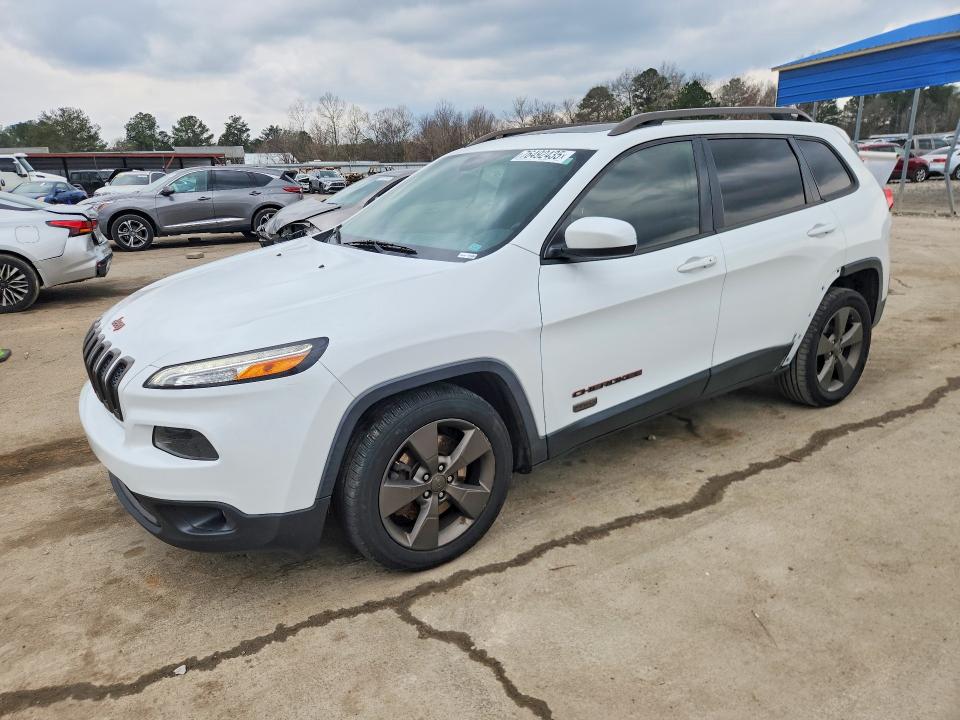 JEEP CHEROKEE 2016 with VIN 1C4PJLCB9GW284066 - Photo from auction