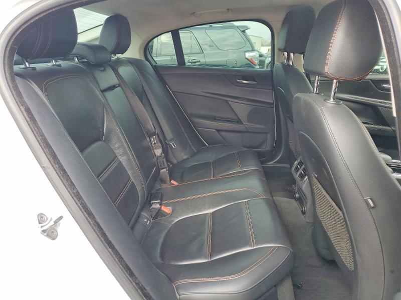 Photo 10 from auction – 2017 JAGUAR XE with VIN SAJAE4BG6HA963435