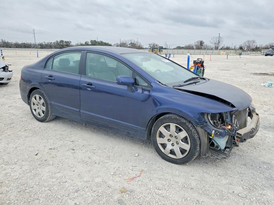 Photo 4 from auction – 2010 HONDA CIVIC with VIN 19XFA1F50AE017082
