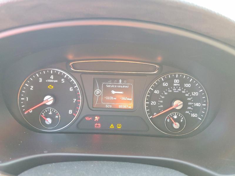 Photo 9 from auction – 2018 KIA SORENTO with VIN 5XYPG4A35JG411285