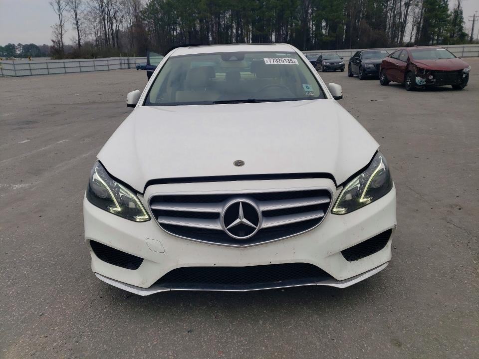 Photo 5 from auction – 2016 MERCEDES-BENZ E with VIN WDDHF8JBXGB188286