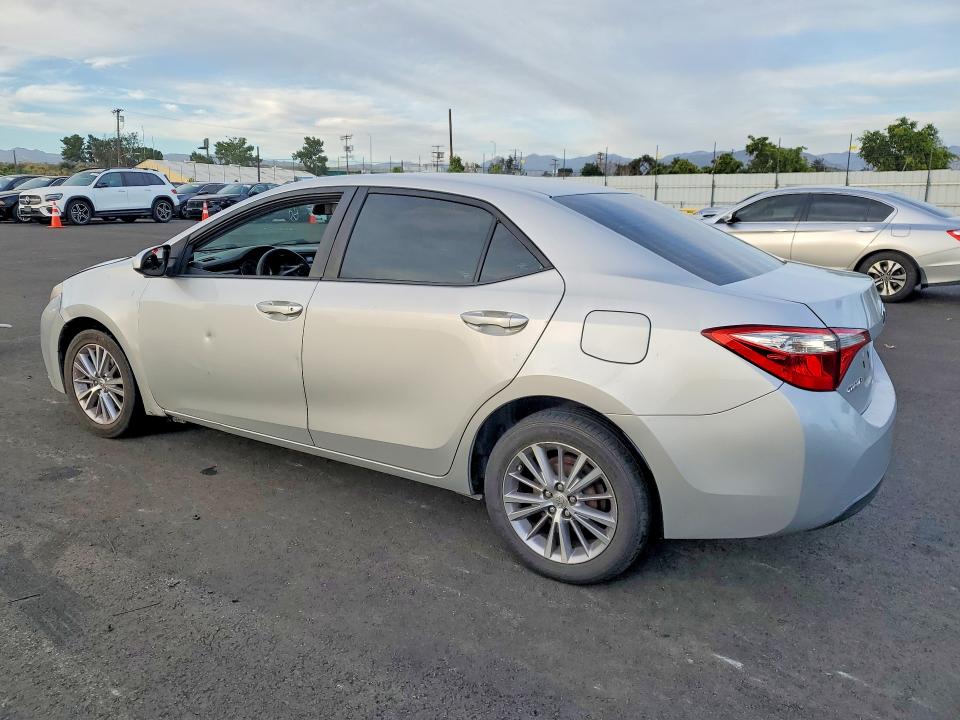 Photo 2 from auction – 2015 TOYOTA COROLLA L with VIN 5YFBURHE6FP195974