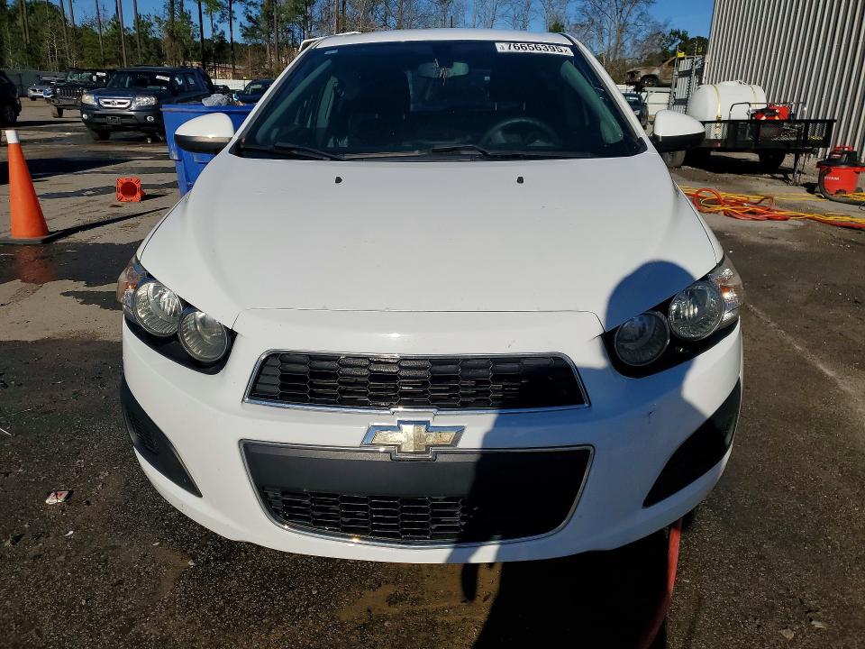 Zdjęcie 5 z aukcji – 2015 CHEVROLET SONIC z VIN 1G1JC6SH7F4178550