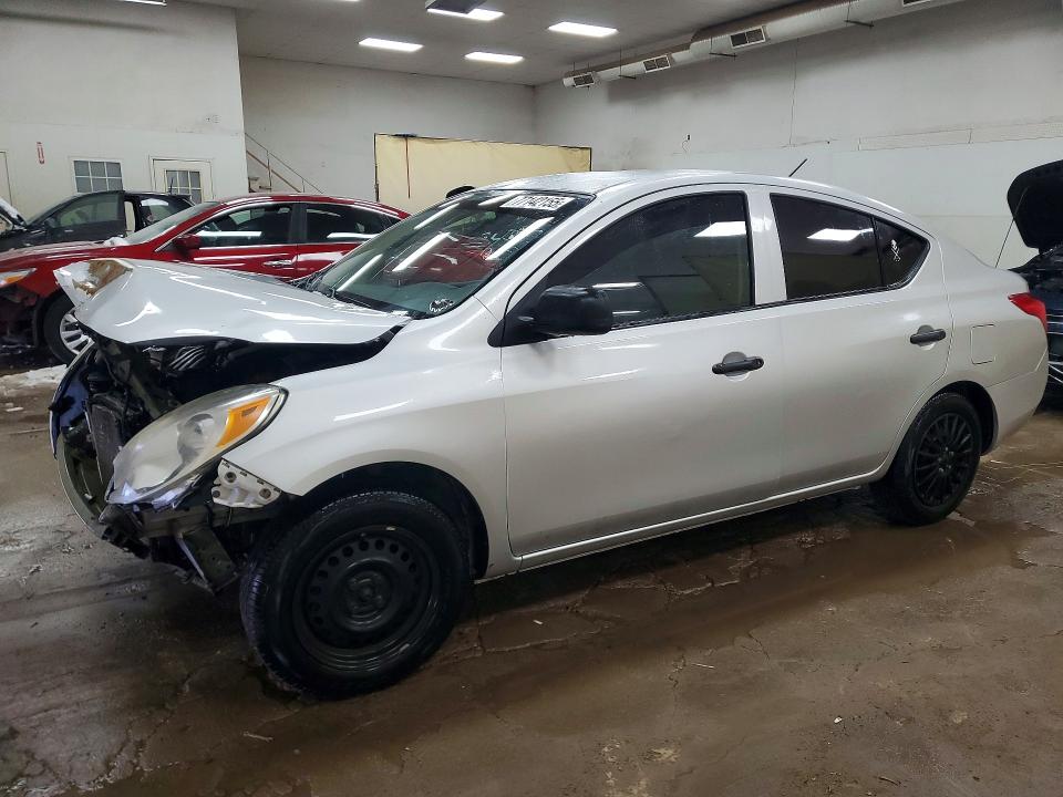 NISSAN VERSA S 2012 z numerem VIN 3N1CN7AP5CL912071 - Zdjęcie z aukcji