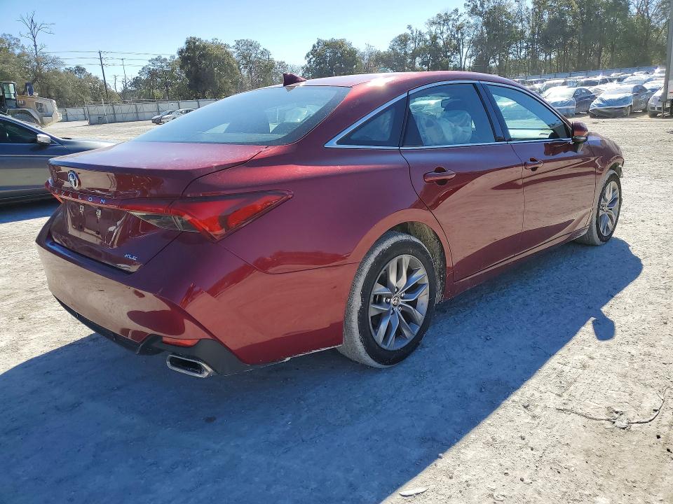 Photo 3 from auction – 2022 TOYOTA AVALON with VIN 4T1JZ1FB7NU087612