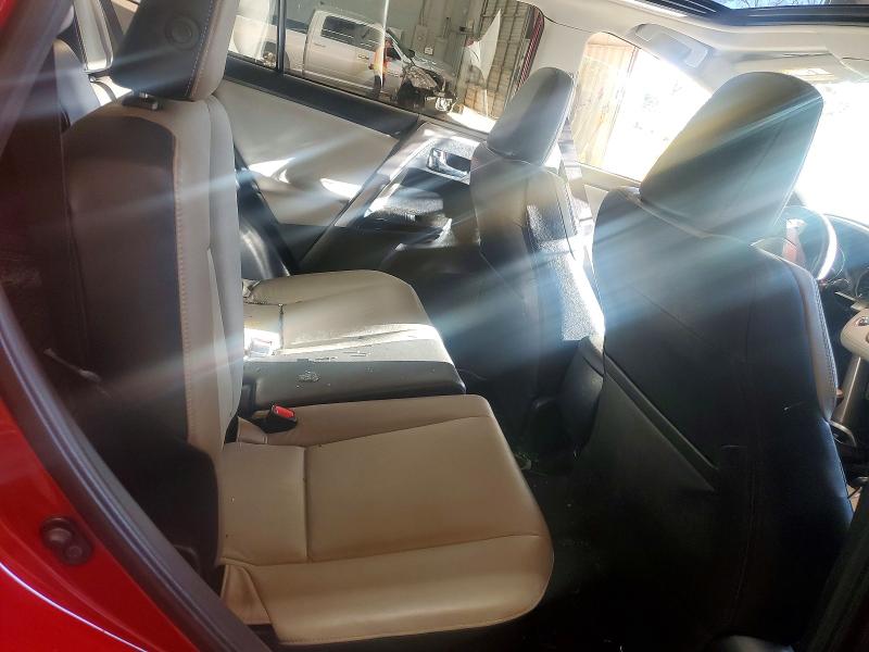Photo 10 from auction – 2016 TOYOTA RAV4 with VIN JTMYFREV8GJ066939