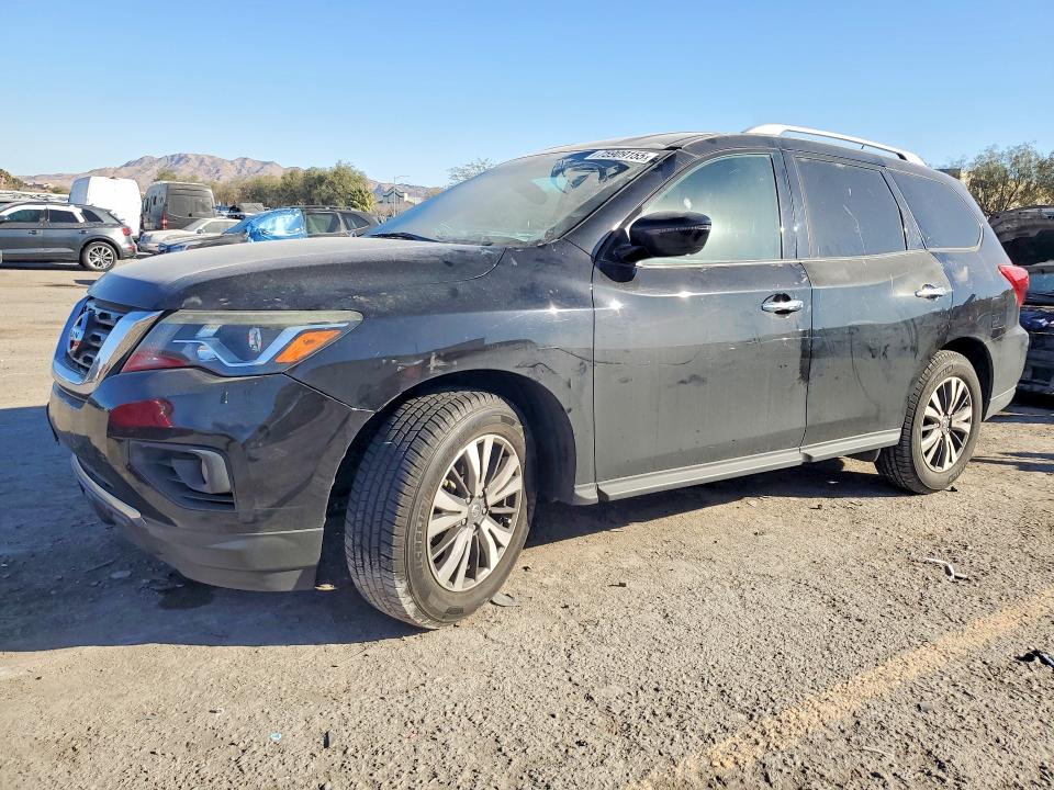 NISS PATHFINDER 2017 with VIN 5N1DR2MN7HC655609 - Photo from auction