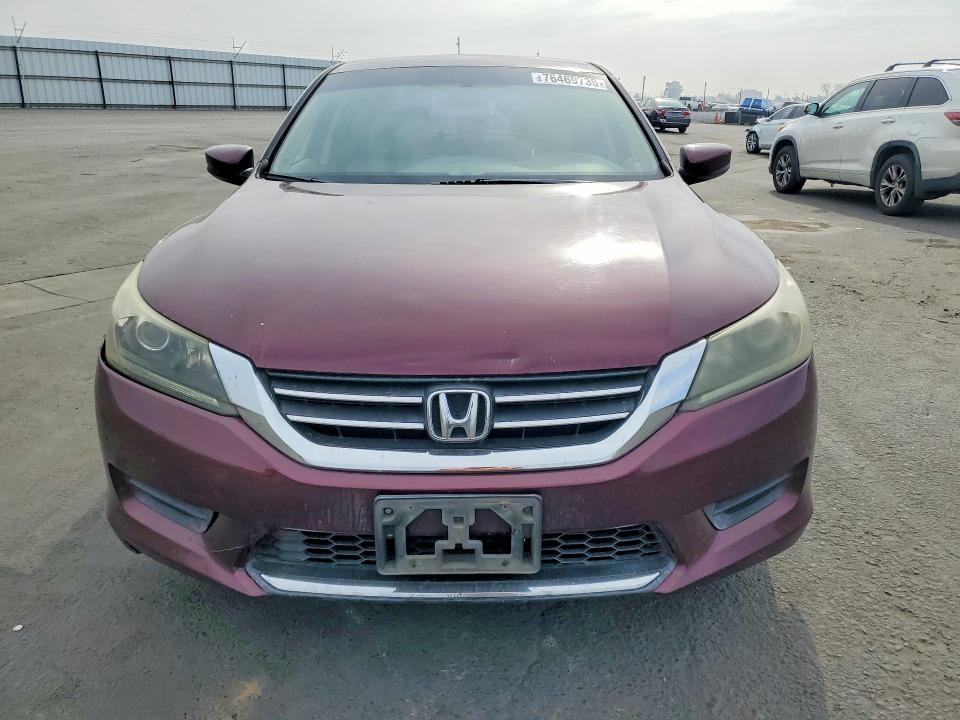 Photo 5 from auction – 2015 HONDA ACCORD with VIN 1HGCR2F33FA099515