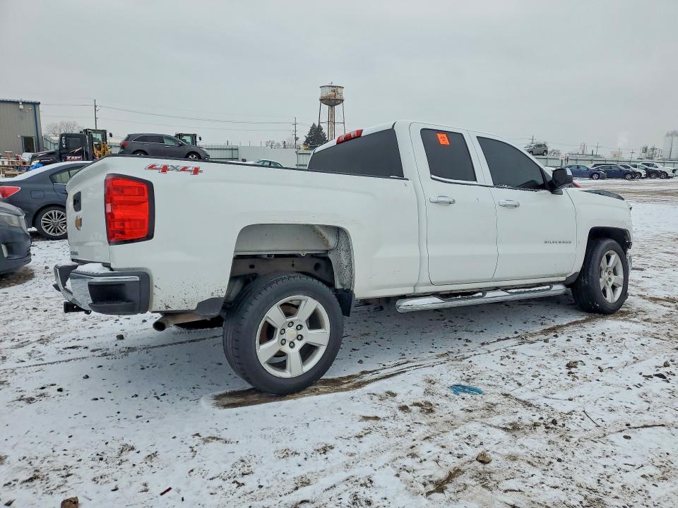 Photo 3 from auction – 2015 CHEVROLET SILVERADO with VIN 1GCVKPEC6FZ402315