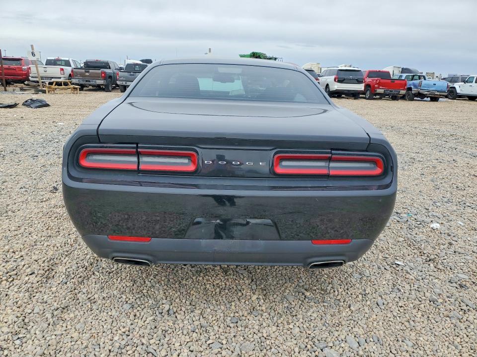 Photo 6 from auction – 2016 DODGE CHALLENGER with VIN 2C3CDZAG6GH332181